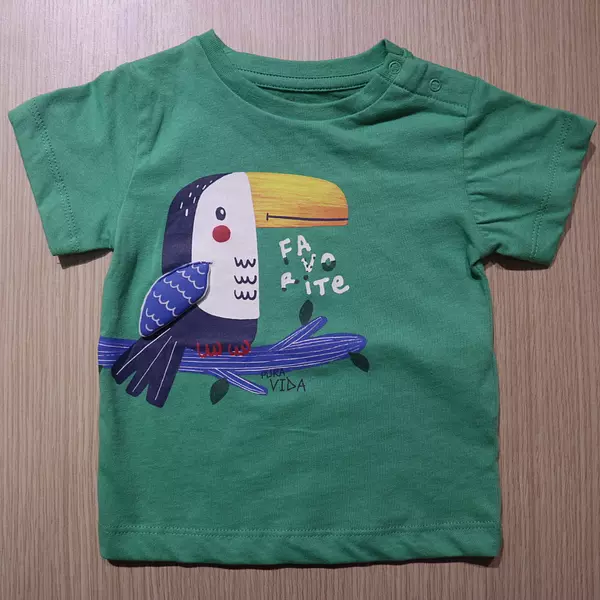 Camiseta Verde Tucan.